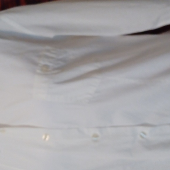 💫Classic White Button-Up Shirt With Pocket - Picture 5 of 10